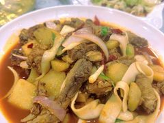 大盘鸡-清真·伊清阁餐厅