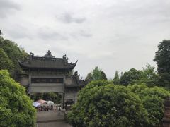 -凤栖山
