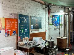 -梁阿婆廿年老牌扣肉糯米饭
