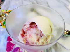茉莉花覆盆子石榴冰淇淋-哈根达斯(皇庭店)