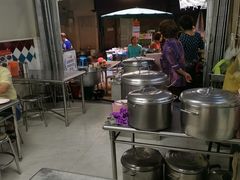 -Kha Mu Charoensang(Silom)