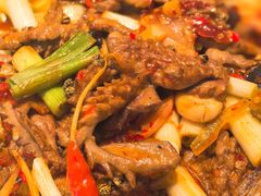 -万重锦·人文川菜馆(骡马市店)