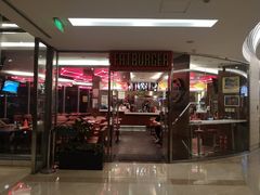-FATBURGER 特富客汉堡(外交公寓店)