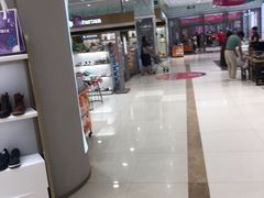 -丽达购物中心(崂山店)