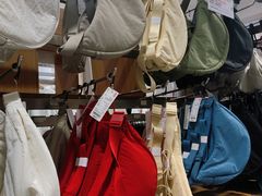 -优衣库(广州天河领展广场店)