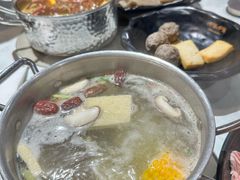 -呷哺呷哺 黄金牧场 (新中关购物中心店)