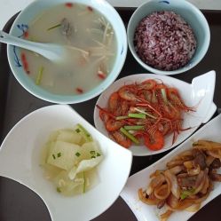 -玥奢国际母婴护理中心(滨江宝龙店)