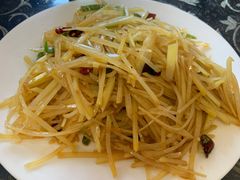 酸辣土豆丝-马虎风味菜馆(王府园小区店)