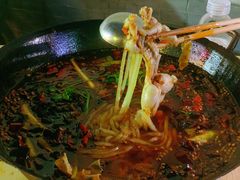 -鸿顺老铁锅美蛙鱼府(解放碑店)