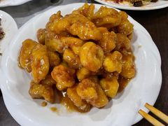 -金卯白肉罩火烧