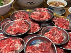 -云阿蛮云南生烫牛肉米线(奉贤路店)