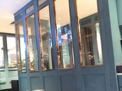 -美奈小馆·越南料理(中航城君尚购物中心店)