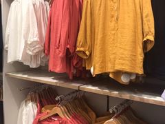 -优衣库(南京建邺万达广场店)