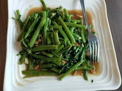 -The Dishes Seafood & Restaurant