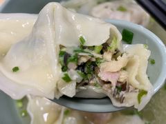 荠菜香菇肉双拼-顶巧鸡汤馄饨(虹口总店)