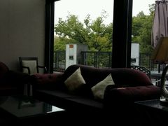 -御花园·粤菜·海鲜火锅(中山公园店)