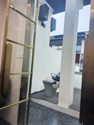 -Hair Co.一间沙龙