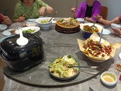 -有红鸡毛店·川菜(建设路店)