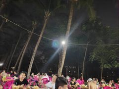 -万绿园