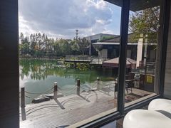-上海怡沁园度假酒店