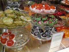 -The Diamond Jubilee Tea Salon at Fortnum & Mason