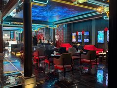-屋有岛沉浸游戏旗舰店(中山公园店)