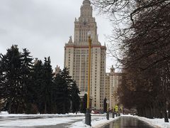 -莫斯科大学