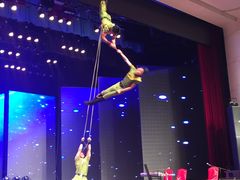 演出-南风大剧院莎梦二人转剧场