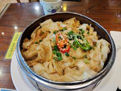 豉油皇蒸陈村粉-黄但记老店·陈村粉食府