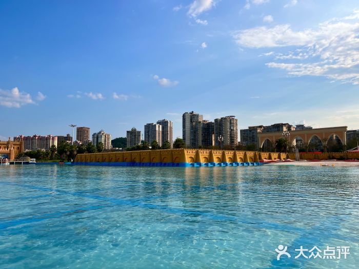 中国死海旅游度假区图片
