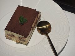 -静香HOUSE·全时段融合餐厅(七星欢乐颂店)