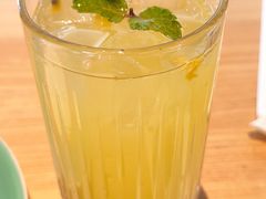 -菲滋意式餐厅(金华银泰城店)