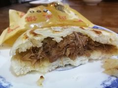 正宗肉夹馍-天下第一面(大雁塔北广场店)