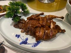 香酥樟茶鸭-渝信川菜(西单店)