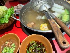 牛骨清汤锅底-潮汕·草根牛肉档(上海荟聚城市集市店)