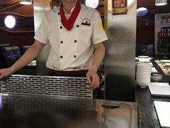 -利昂法式铁板主题餐厅(新奥购物中心店)