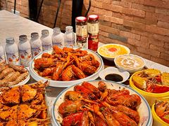 -三妹小龙虾·黄油蟹(华侨城总店)