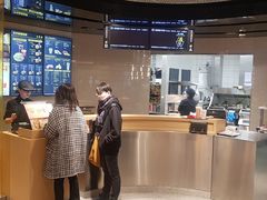 -麦当劳(龙阳路店)