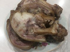 酱猪蹄-常香小吃