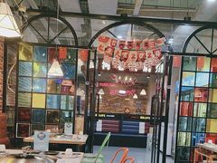 -哈尔滨烧烤·山河村铁锅炖(交大店)