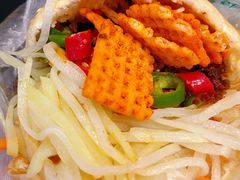 -三兄弟高炉烧饼