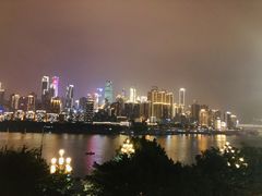 -冰冰龙虾·江湖菜·花园江景餐厅