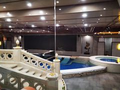 -碧中海汤泉汗蒸酒店