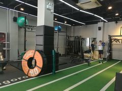 -Freedom Fitness私教健身俱乐部(徐虹北路店)
