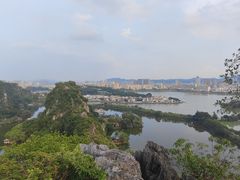 -星湖旅游景区七星岩