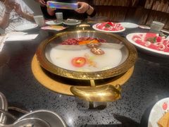-重庆德庄火锅(体育中心店)
