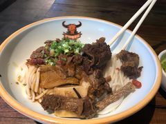 酱汁牛肉牛排双码粉-津市刘聋子粉馆(林科大店)