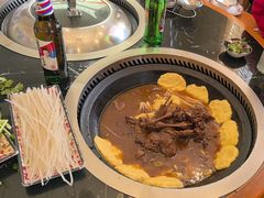 -粘豆包铁锅炖二部(温泉街店)