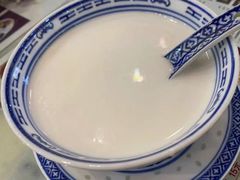 -捷信牛奶甜品世家(学府店)