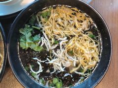 -玖鲜小笼(中山广场店)